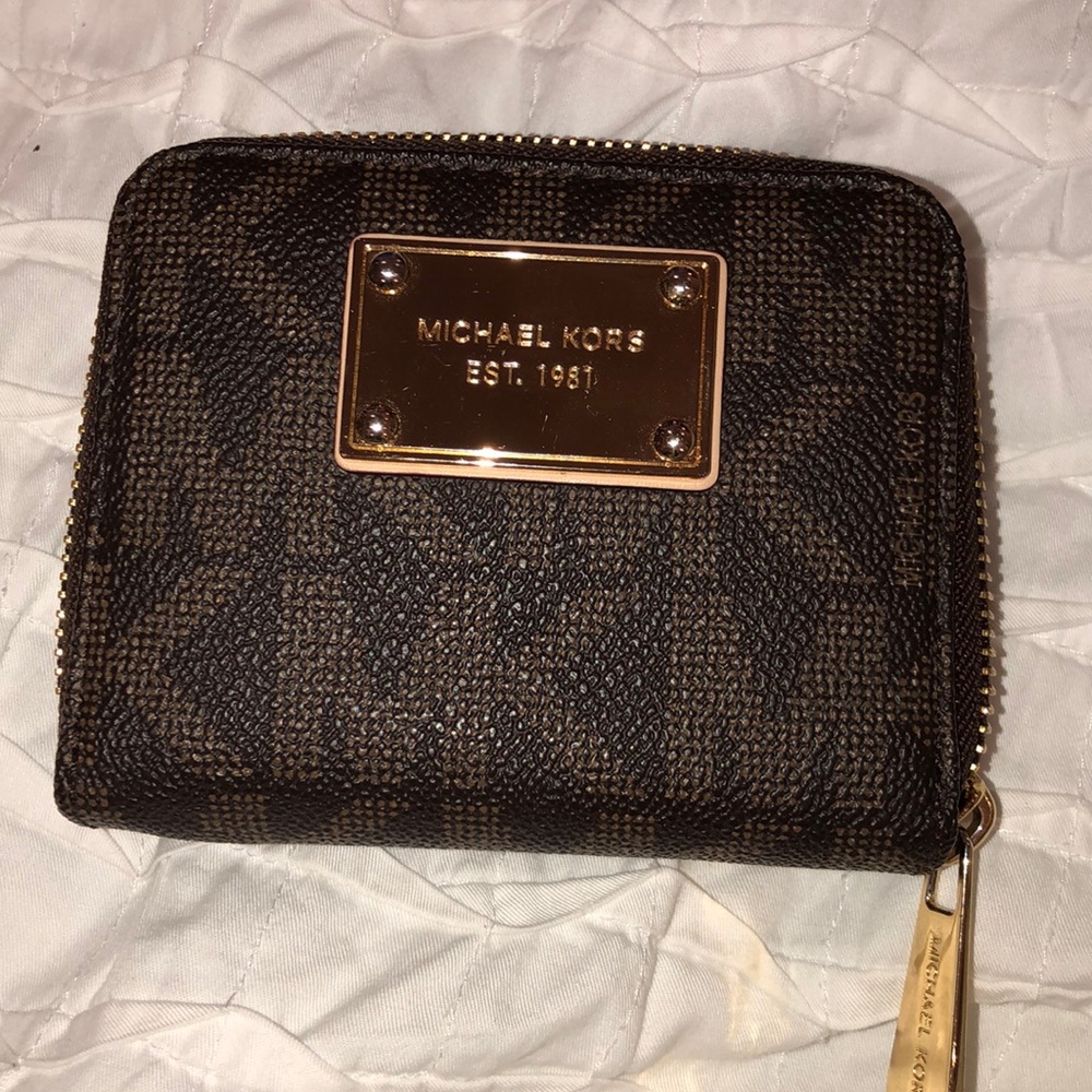 Michael Kors wallet